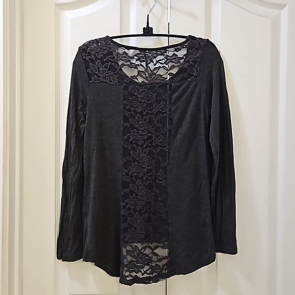 Splash Long Sleeve Scoop Neck Sheer Lace Cut Out High Low Top Size Large - Picture 2 of 5